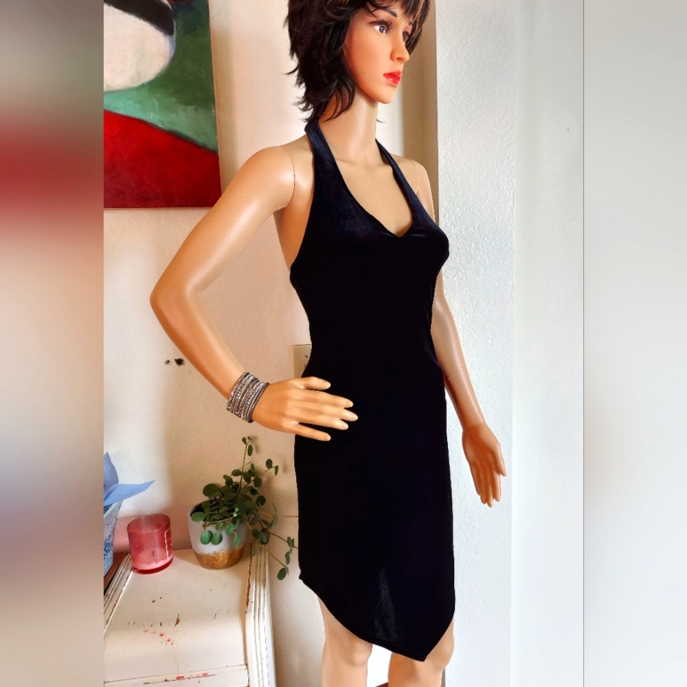 Velvet Backless LBD